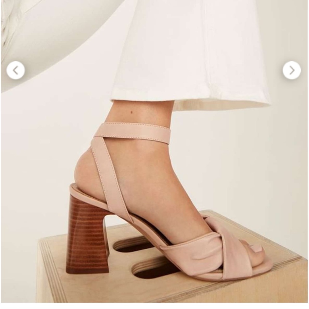 Aldo Laevia sandals in nude